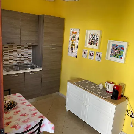 Apartment Casetta Luna *